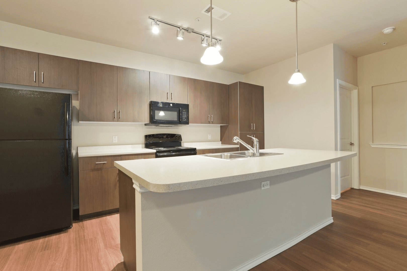 Weslaco Apartment: 3600 N Westgate Dr