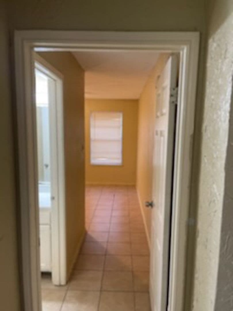 Fort Worth Apartment: 3402 Colonial Dr