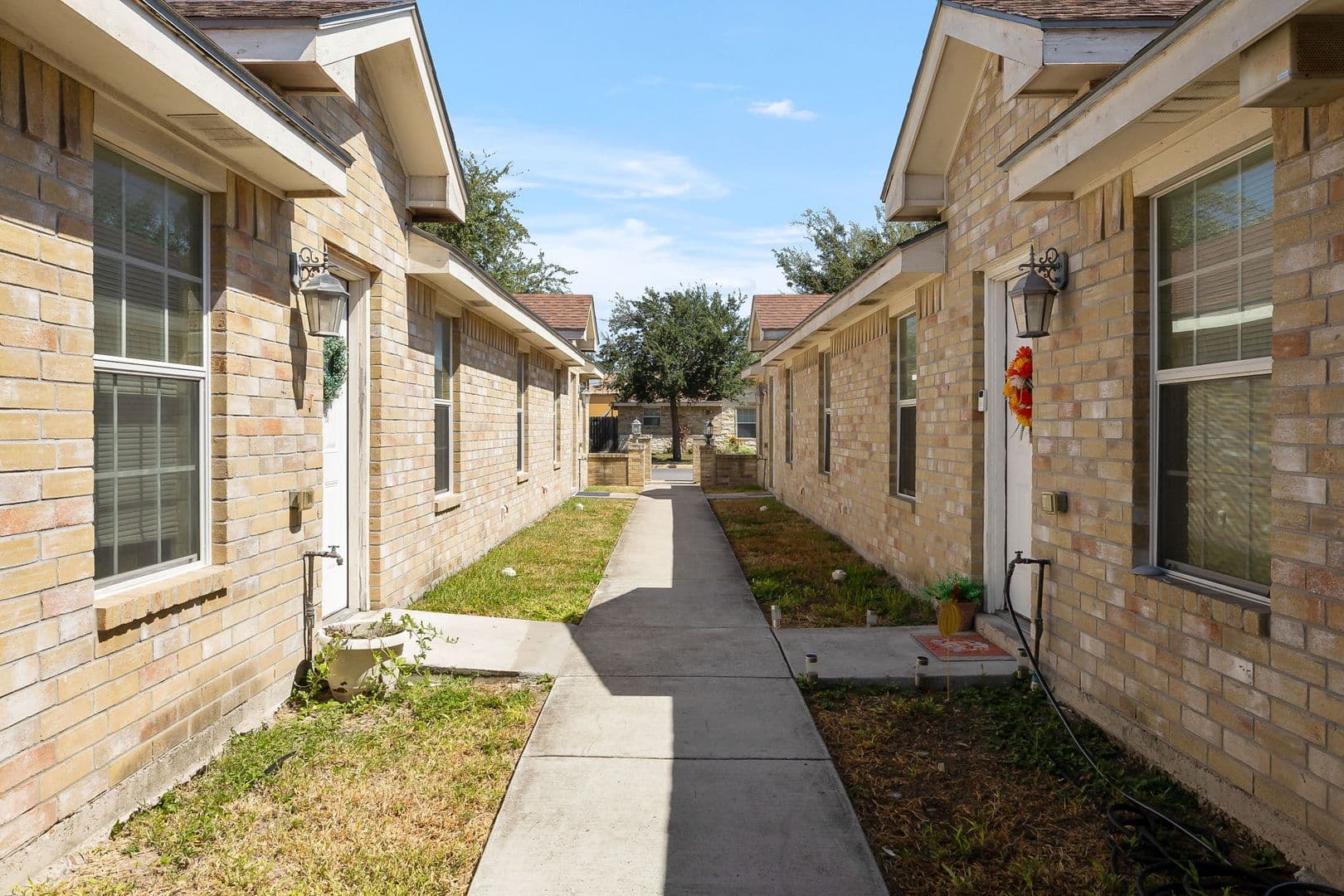 McAllen Apartment: 2101 Larkspur Ave