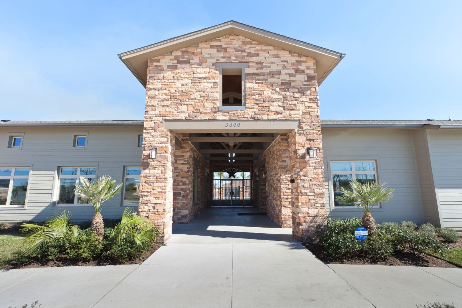 Weslaco Apartment: 3600 N Westgate Dr