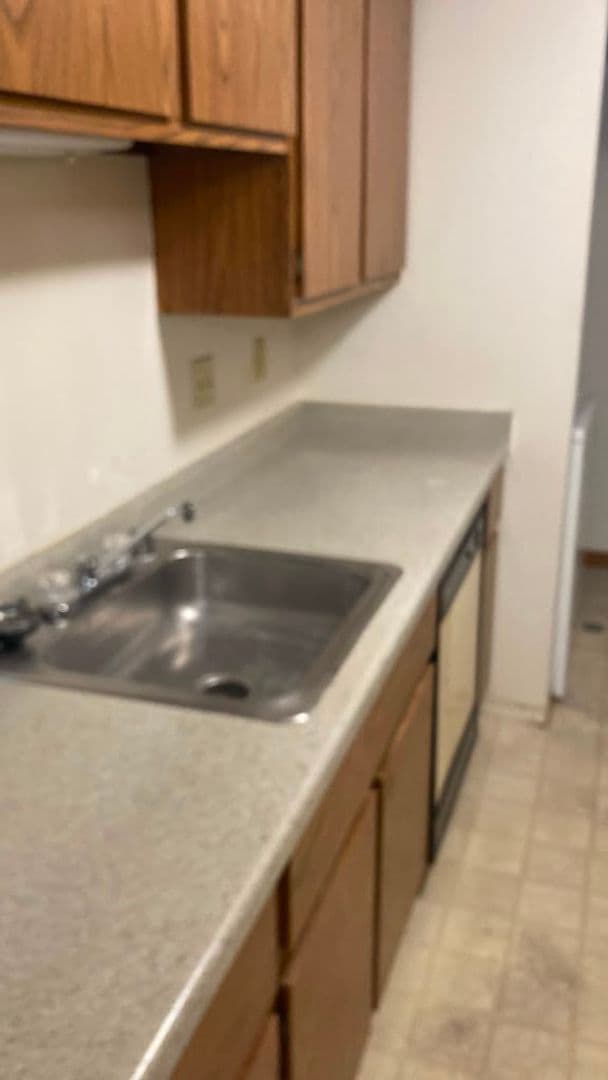Milwaukee Apartment: 8183 N 107th St.