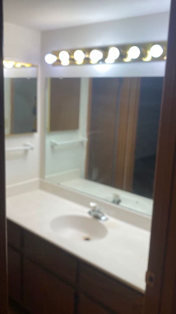 Milwaukee Apartment: 8183 N 107th St.