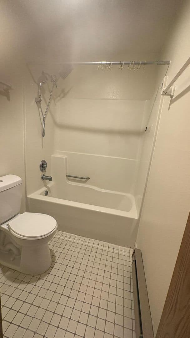 Milwaukee Apartment: 8183 N 107th St.