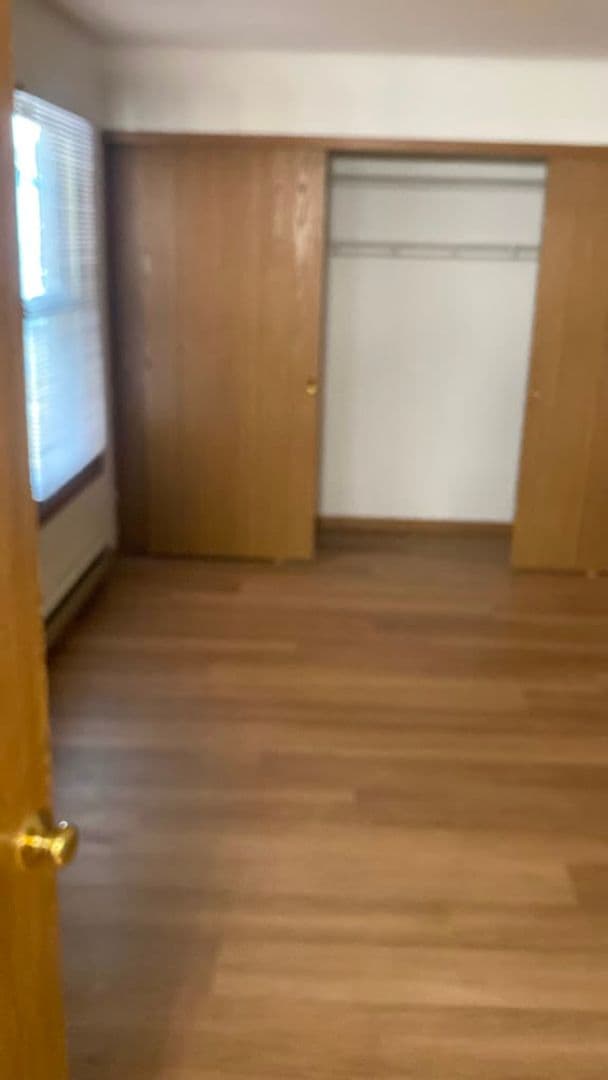 Milwaukee Apartment: 8183 N 107th St.