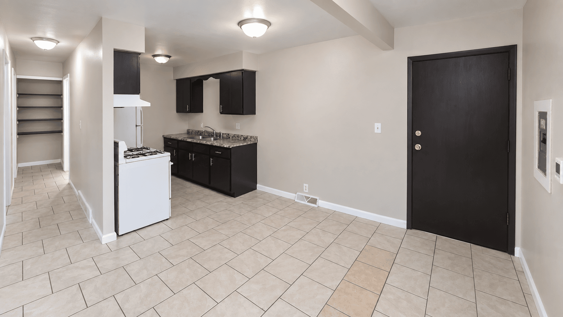 Kenosha Apartment: 4007 45th St.