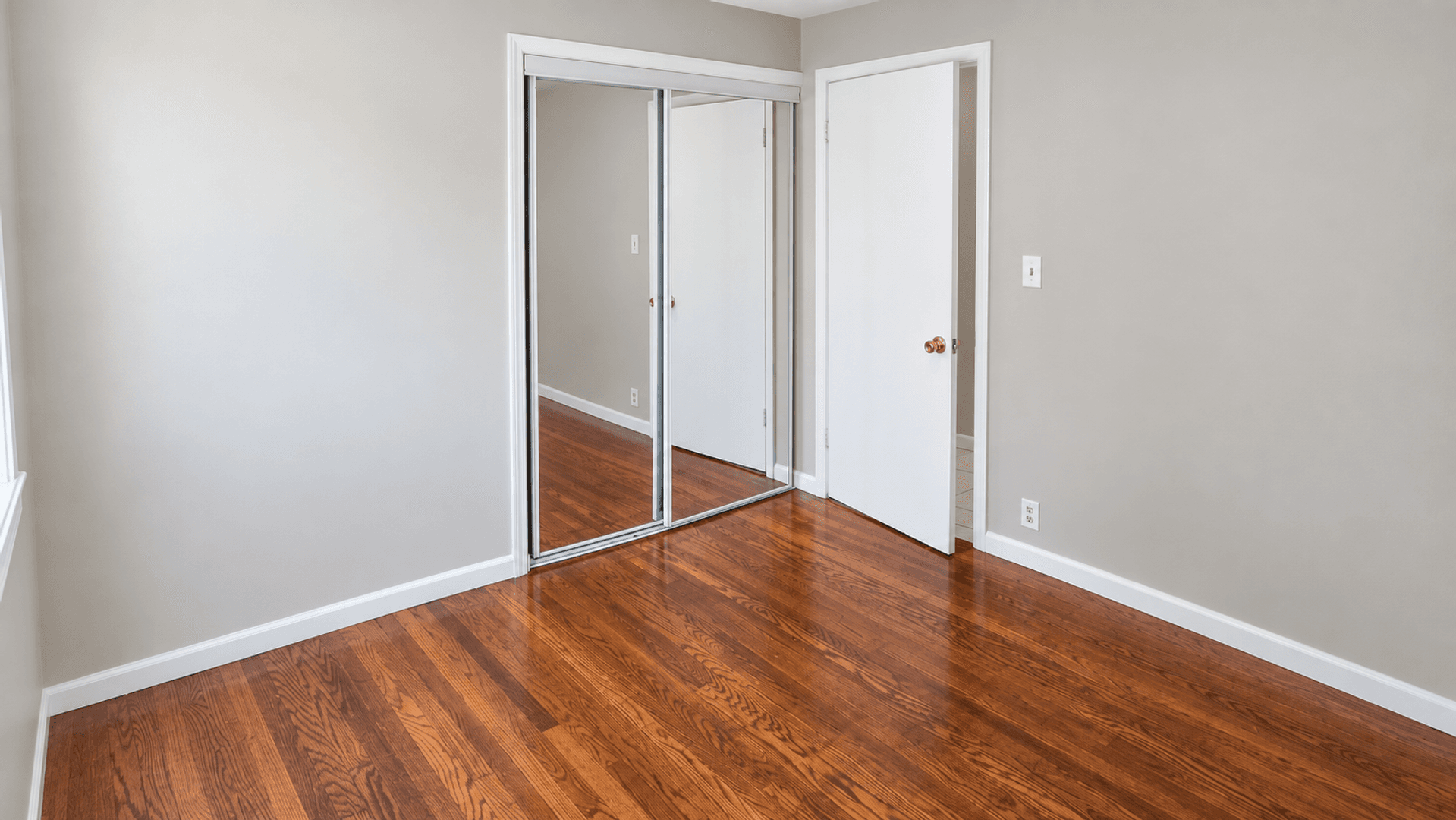 Kenosha Apartment: 4007 45th St.