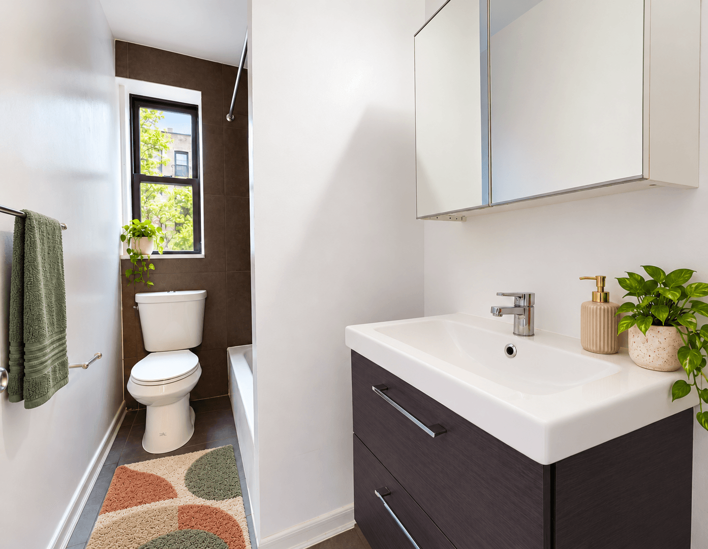 New York Apartment: 200 Haven Avenue