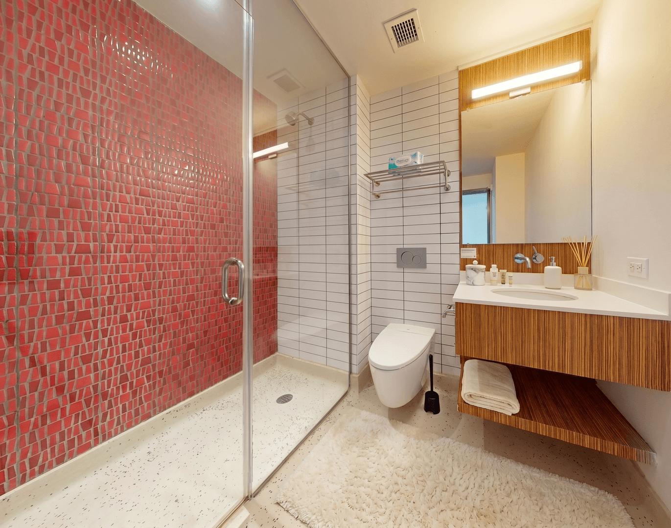 Newark Apartment: 810 Mayor Kenneth A. Gibson Blvd