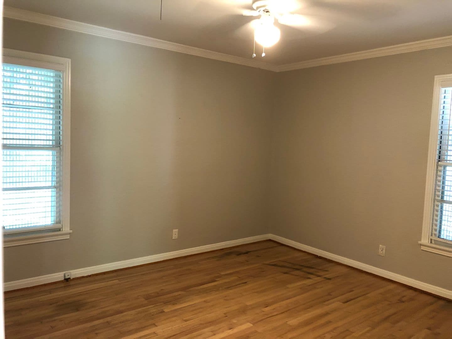 Waco House: 4216 Mitchell