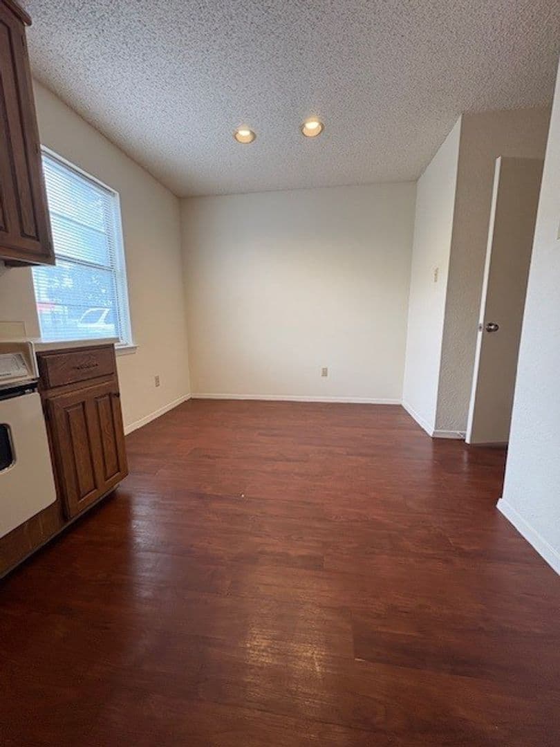 Waco House: 1226 Baylor Ave #119