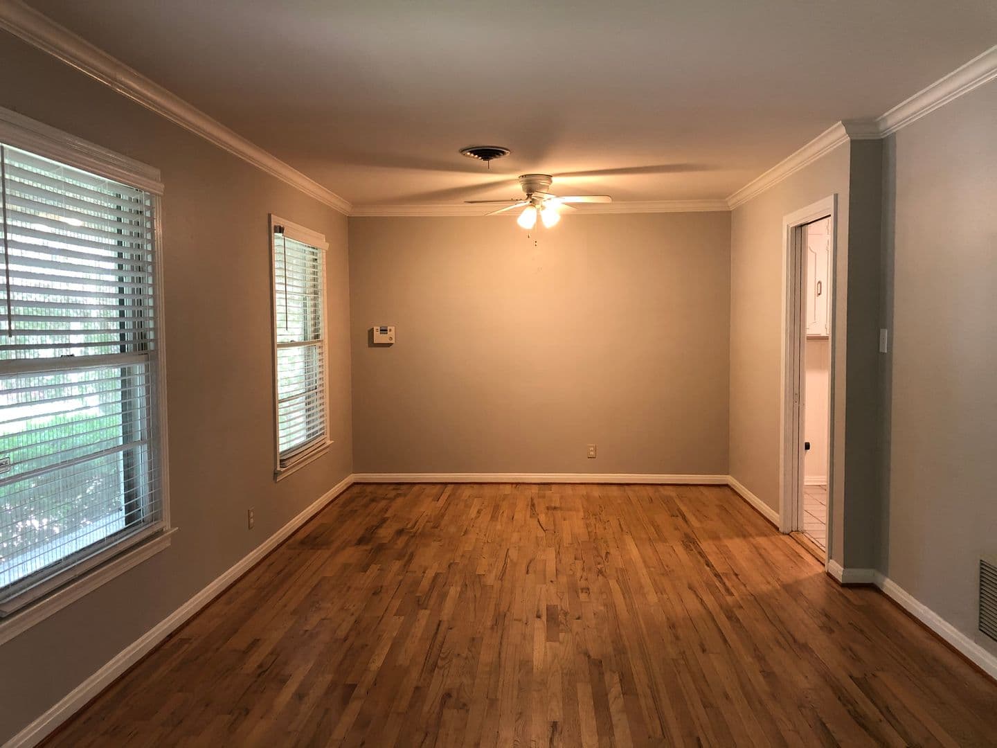 Waco House: 4216 Mitchell