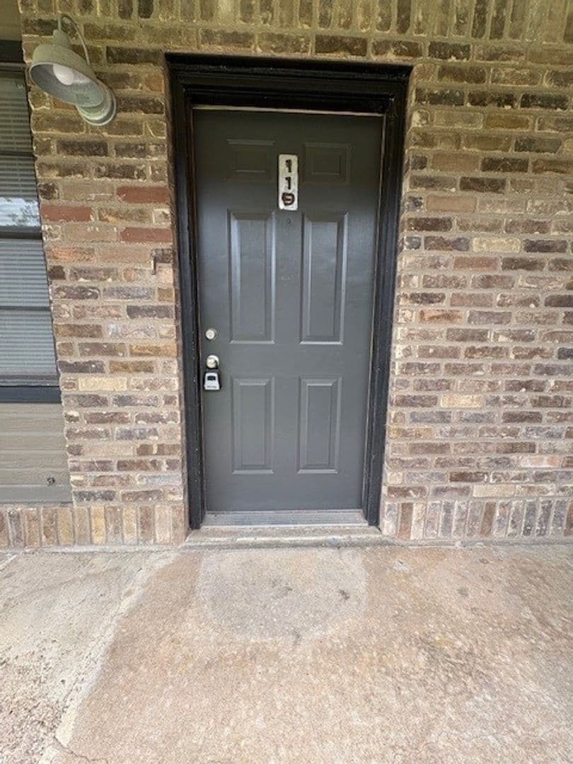 Waco House: 1226 Baylor Ave #119