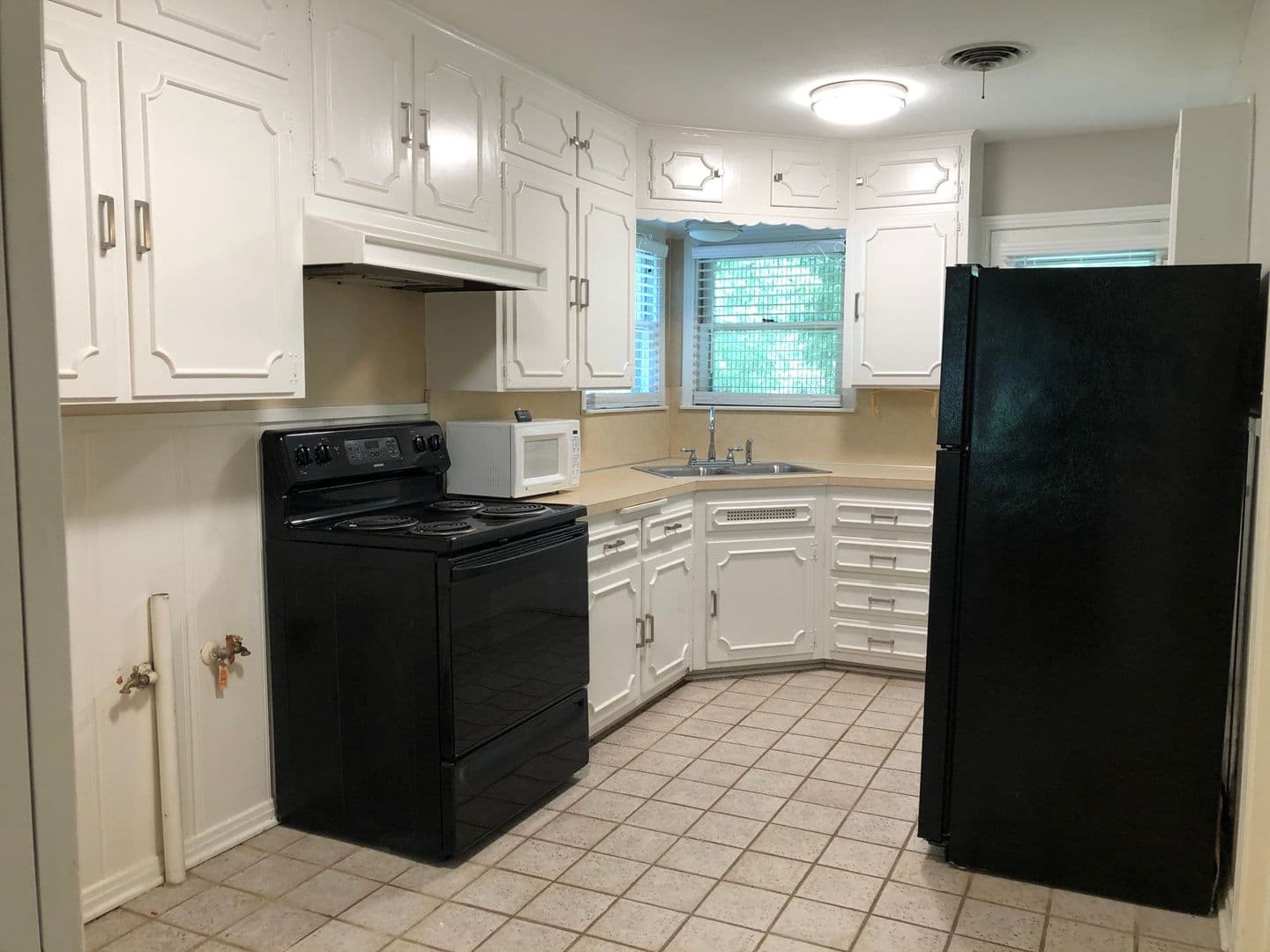Waco House: 4216 Mitchell