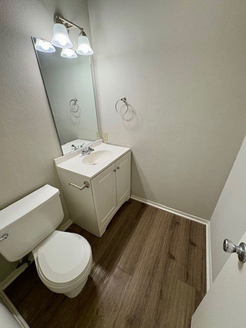Waco Apartment: 143-149 Bentwood