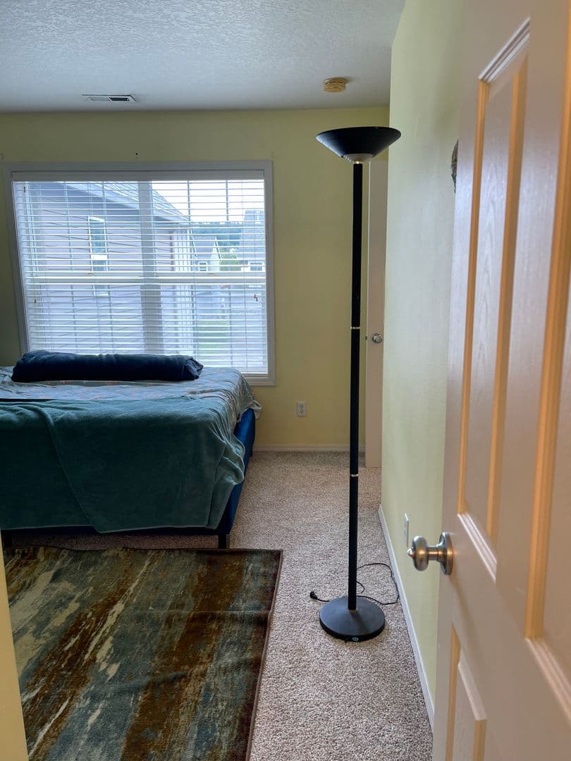 Beaverton House: 20711 SW Rosemount Street