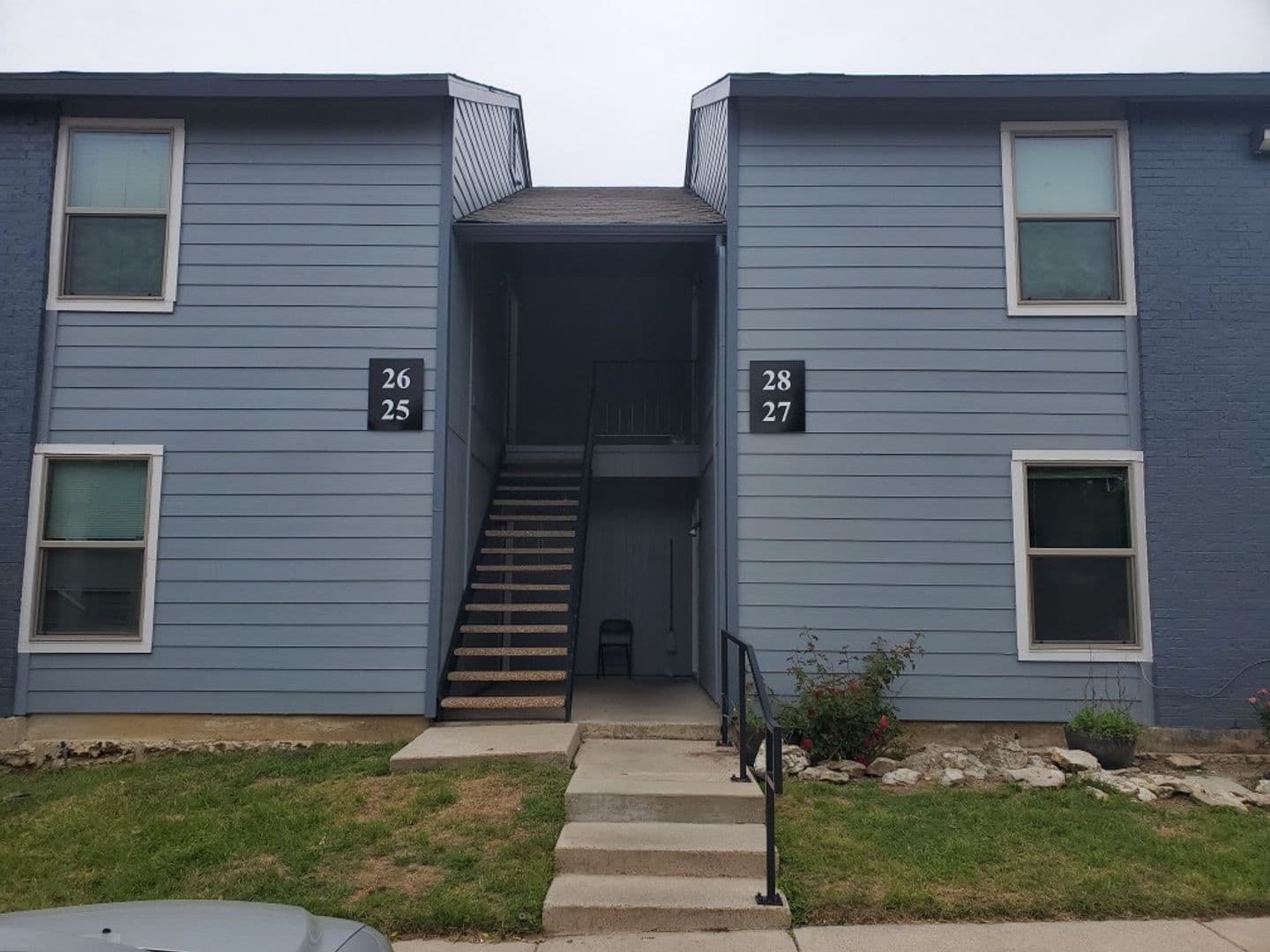 Fort Worth Apartment: 1916 Roberts Cut Off Rd
