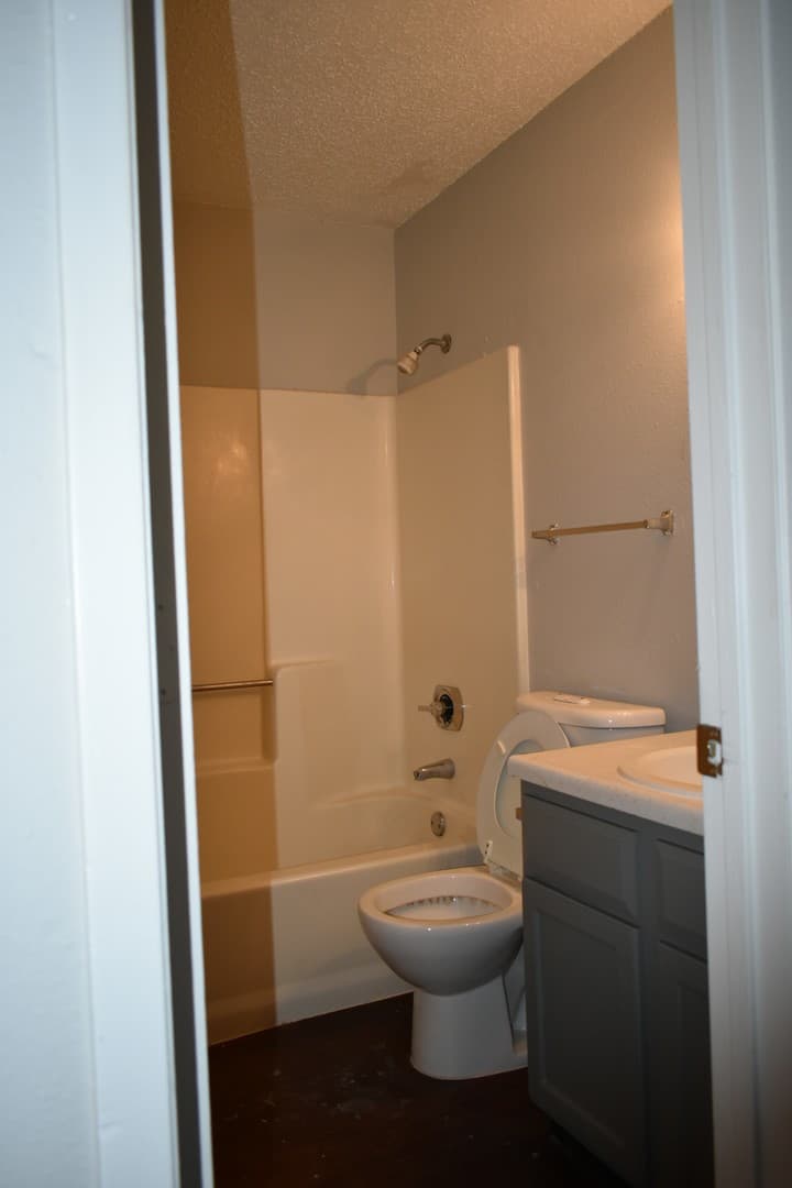 Fort Worth Apartment: 1904 Roberts Cut Off Rd