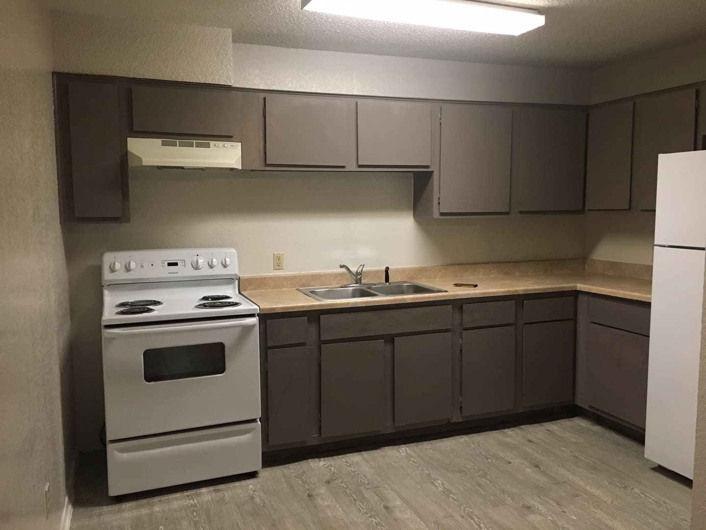 Fort Worth Apartment: 1916 Roberts Cut Off Rd