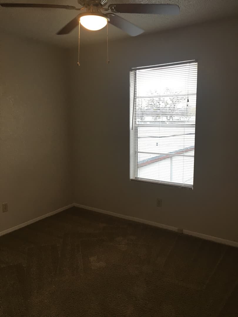 Fort Worth Apartment: 1916 Roberts Cut Off Rd