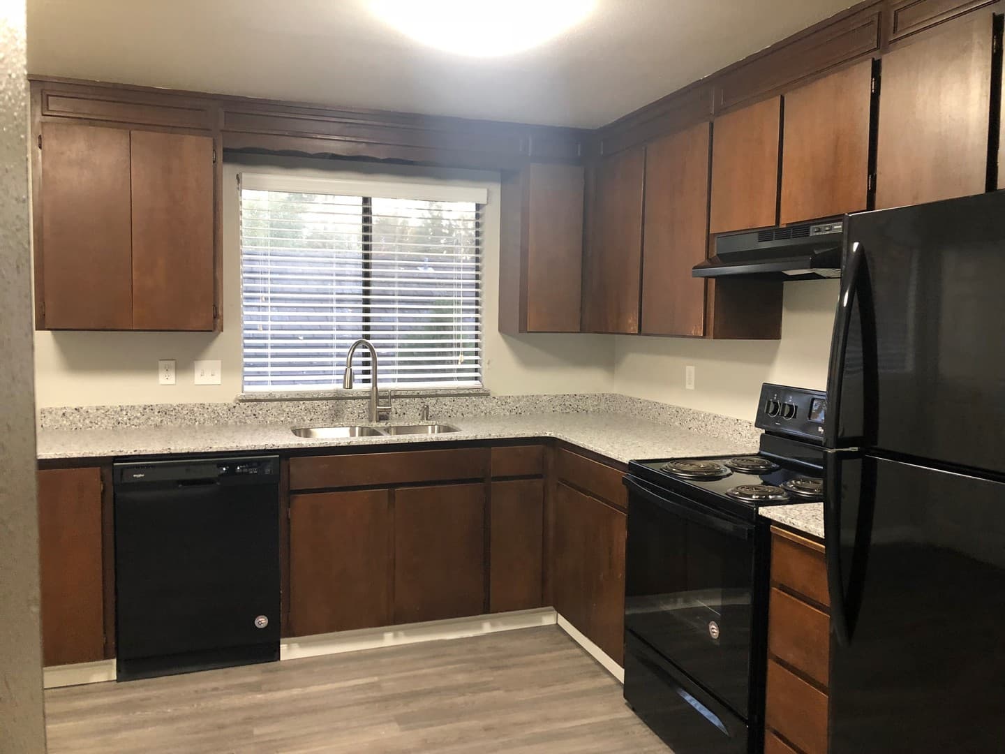 Buckley Apartment: 490 South River Avenue