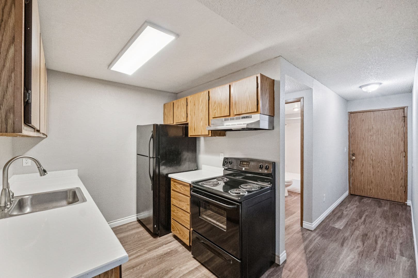 Seattle Apartment: 4327 8th Avenue NE