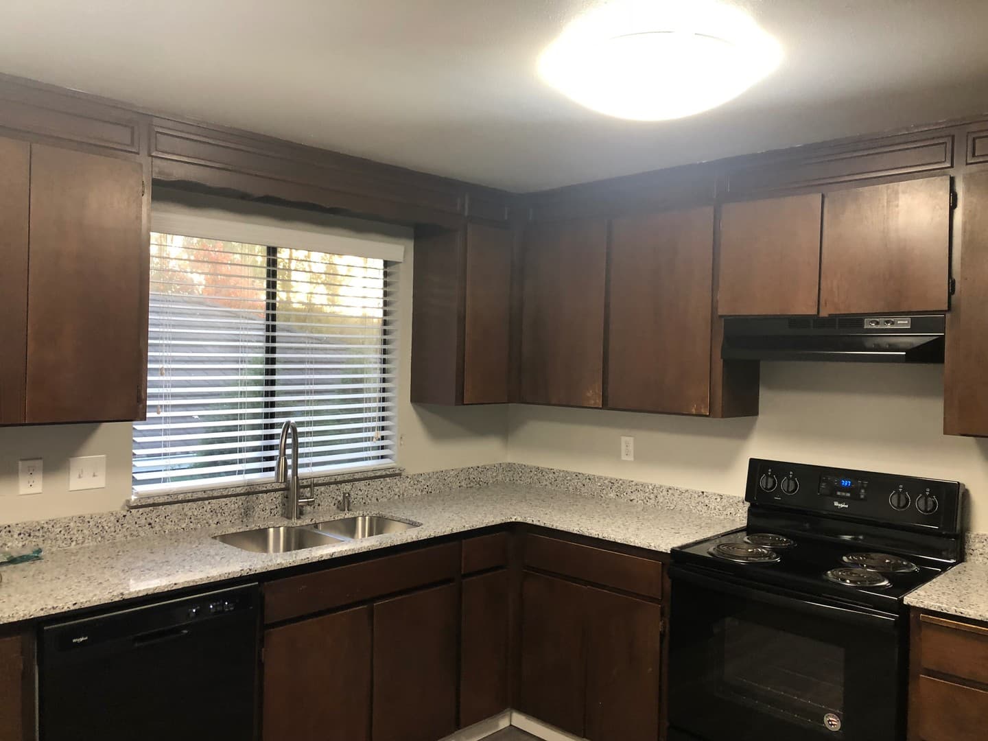 Buckley Apartment: 490 South River Avenue
