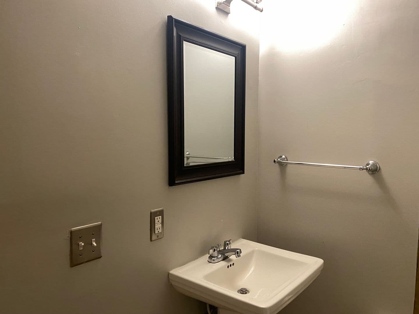 Seattle Apartment: 3301 Beacon Avenue South