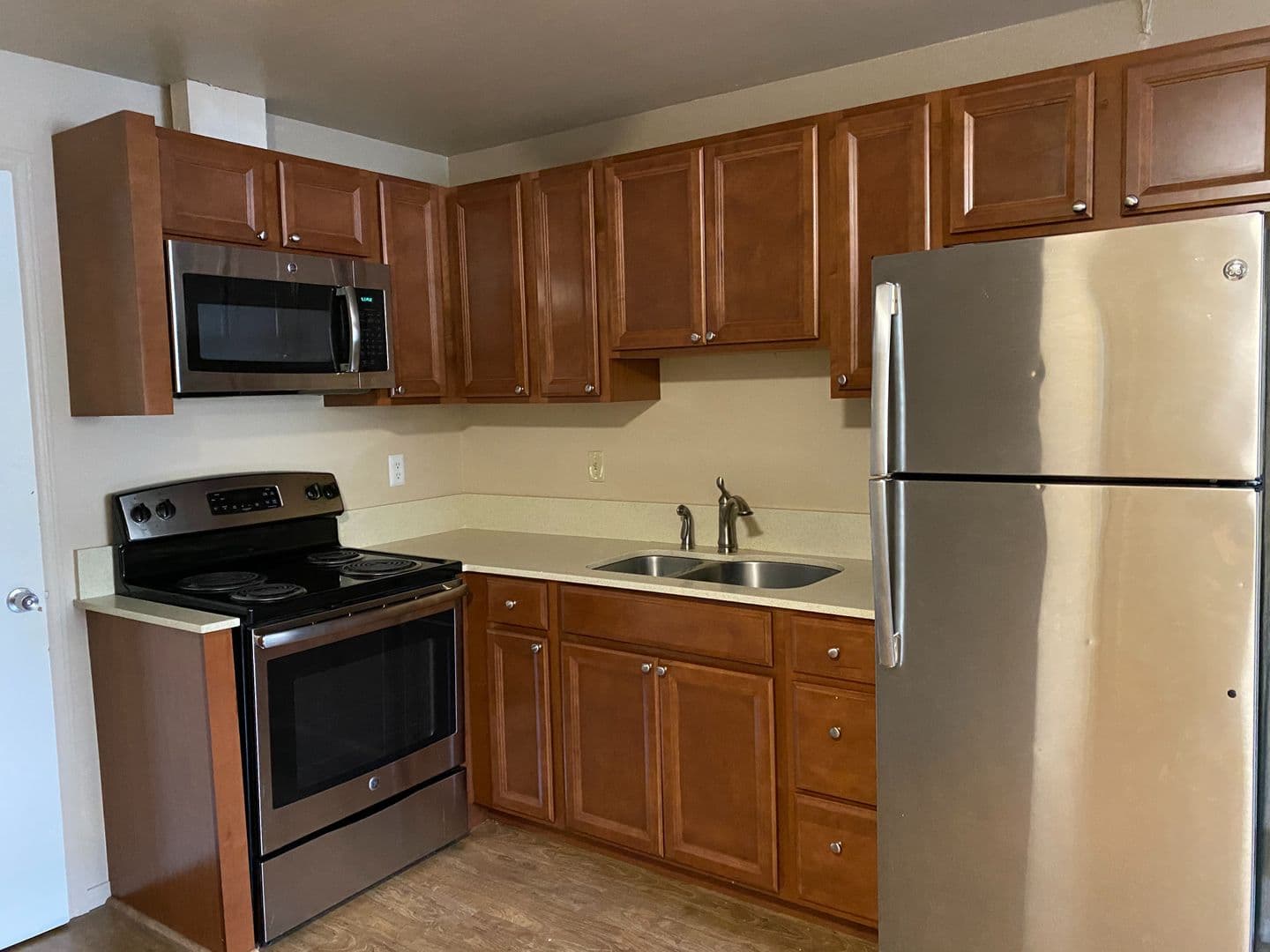 Seattle Apartment: 1519 NE 50th Street