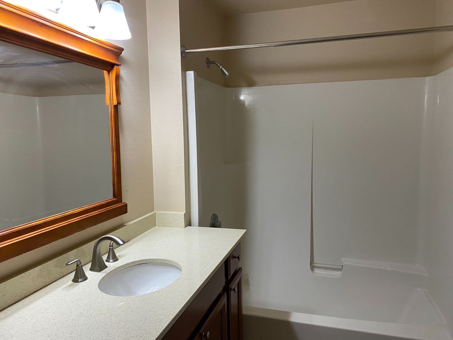 Seattle Apartment: 1519 NE 50th Street