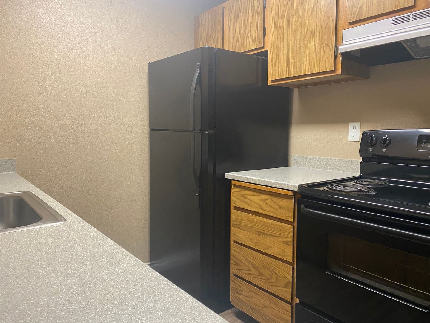 Seattle Apartment: 4327 8th Avenue NE