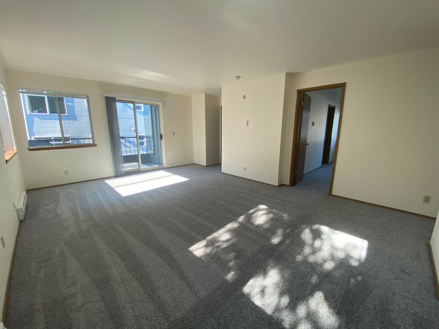 Seattle Apartment: 812 NE 42nd Street