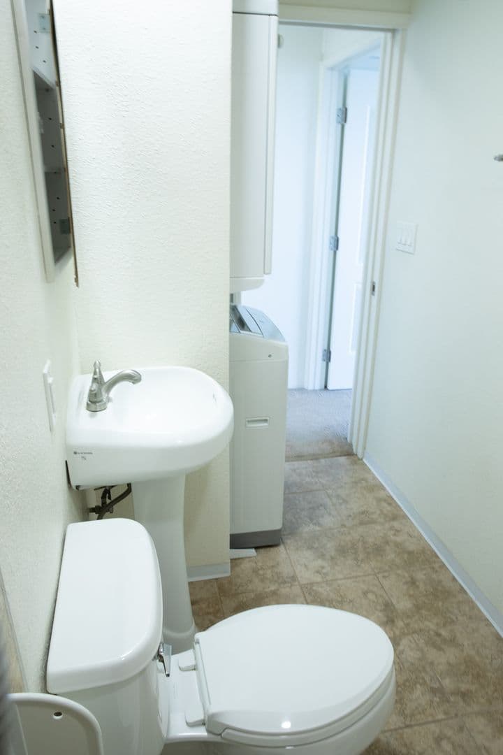 Pearl City House: 936 Lehua Ave #106
