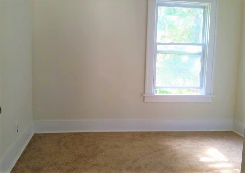 Barrington Apartment: 208 E Russel st, a/k/a 417 S Cook St. Barrington IL 60047