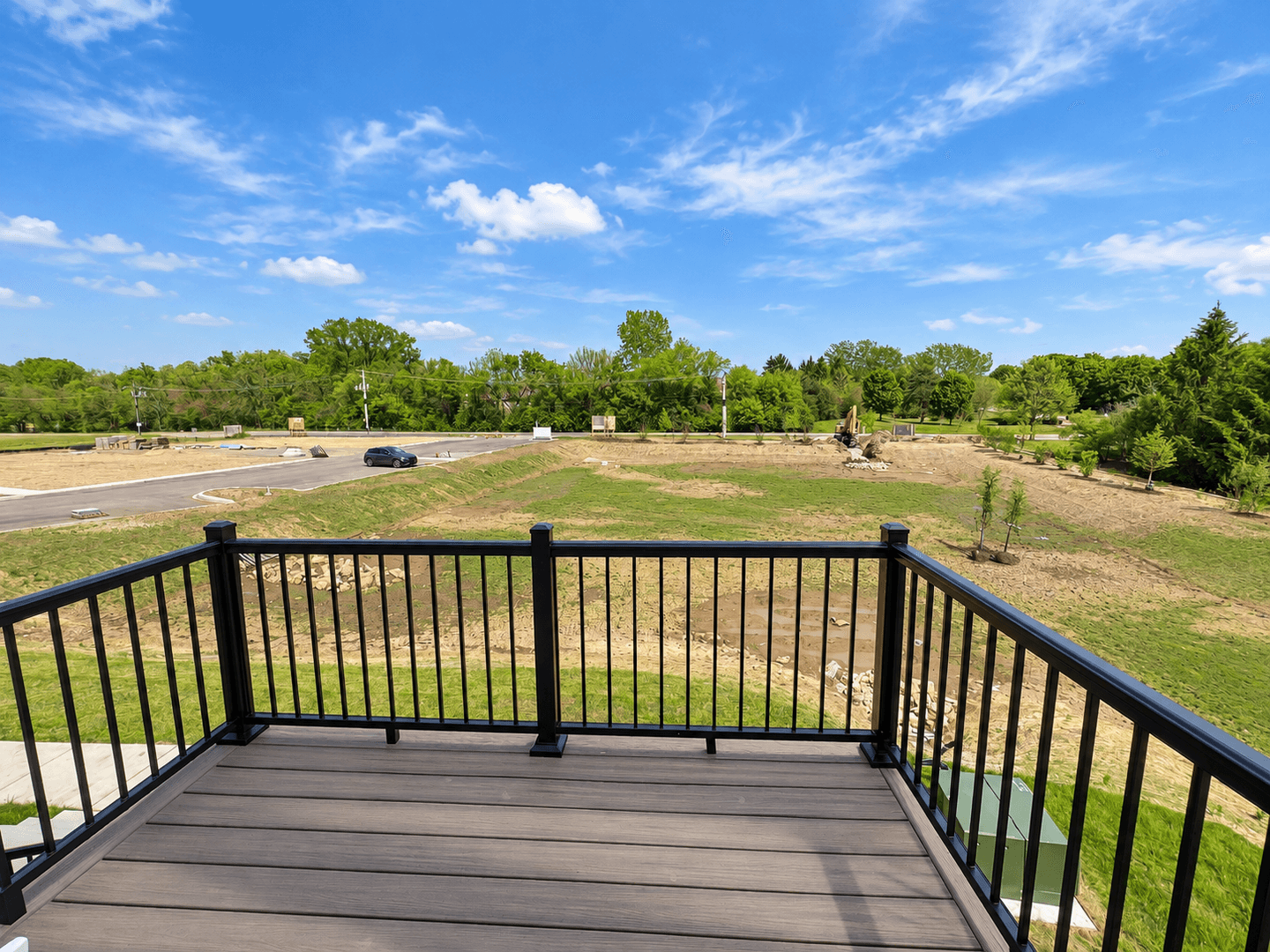 Crystal Lake Apartment: 647 Ruby St
