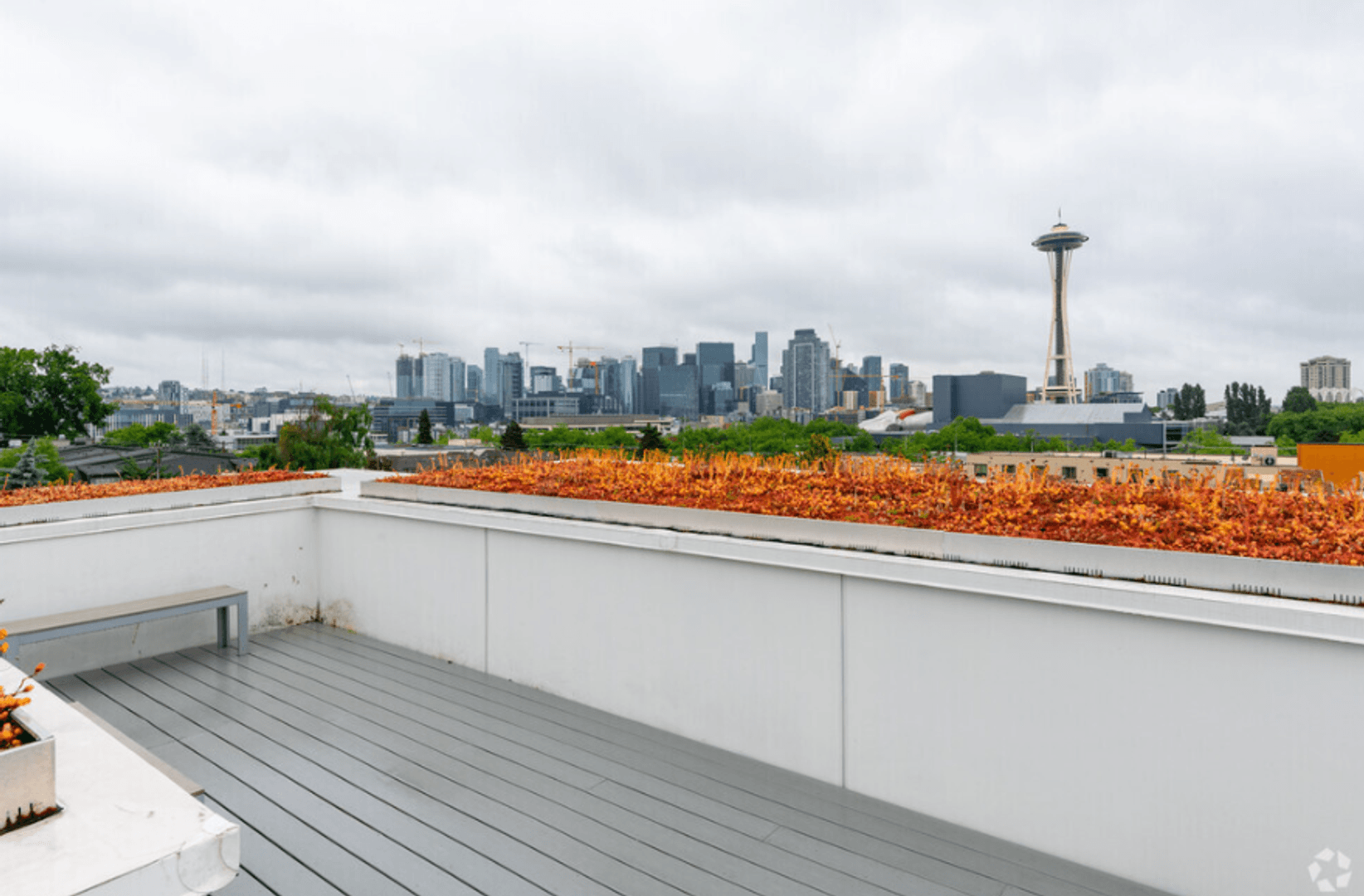 Seattle Apartment: 4122 36th Ave SW