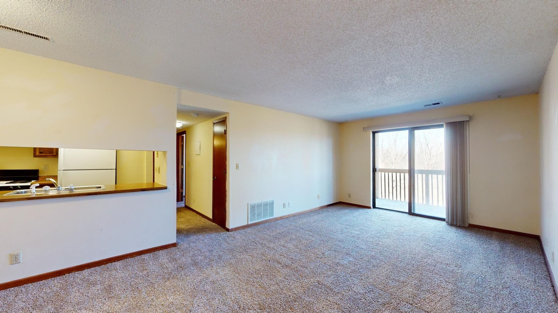 Ames Apartment: 3500 Grand Avenue