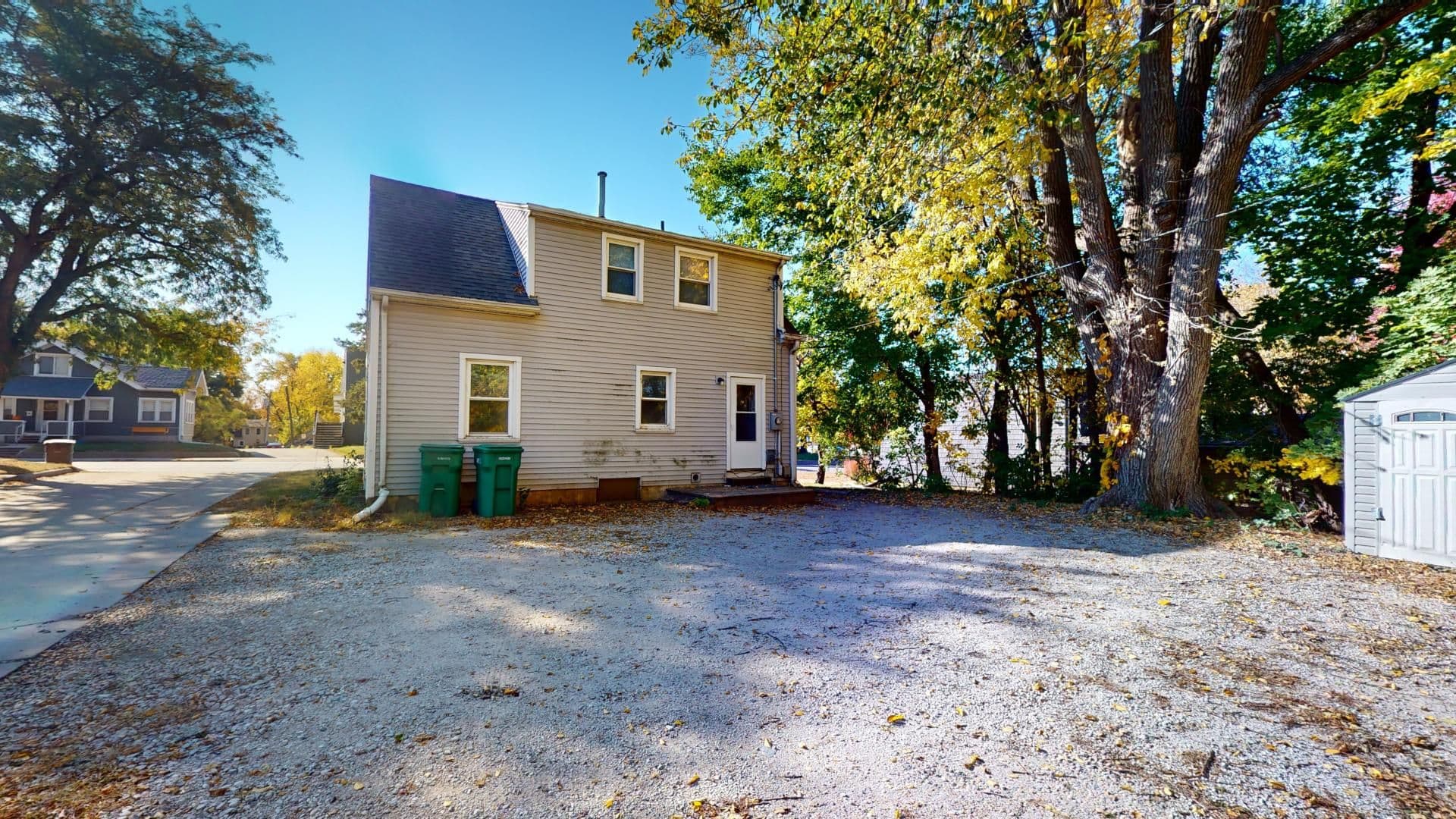 Ames House: 3121 Lincoln Way