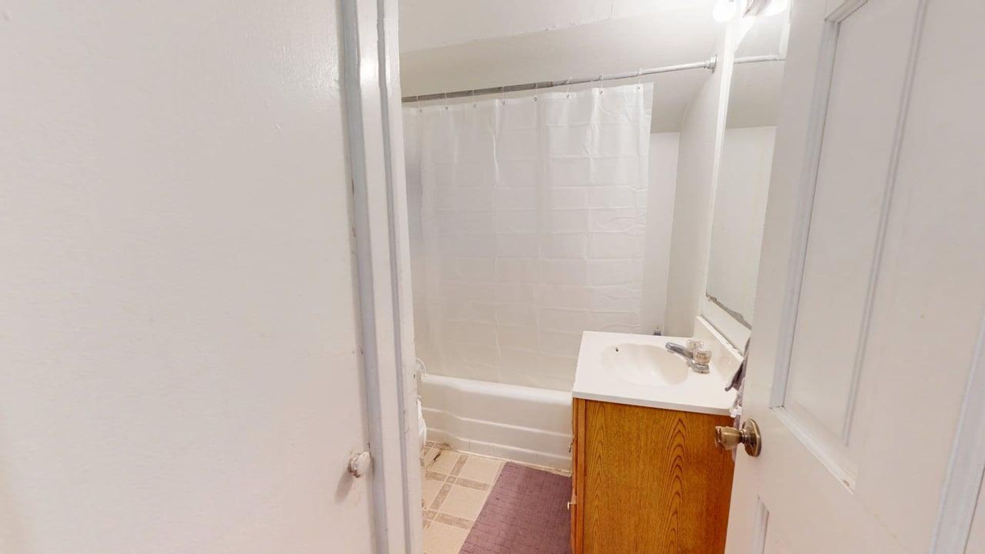 Ames House: 147 Campus Avenue