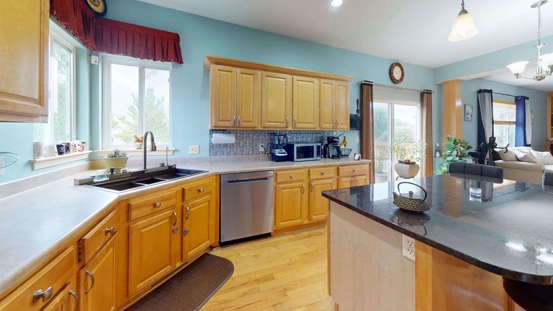 Ames House: 4006 Hyde Avenue