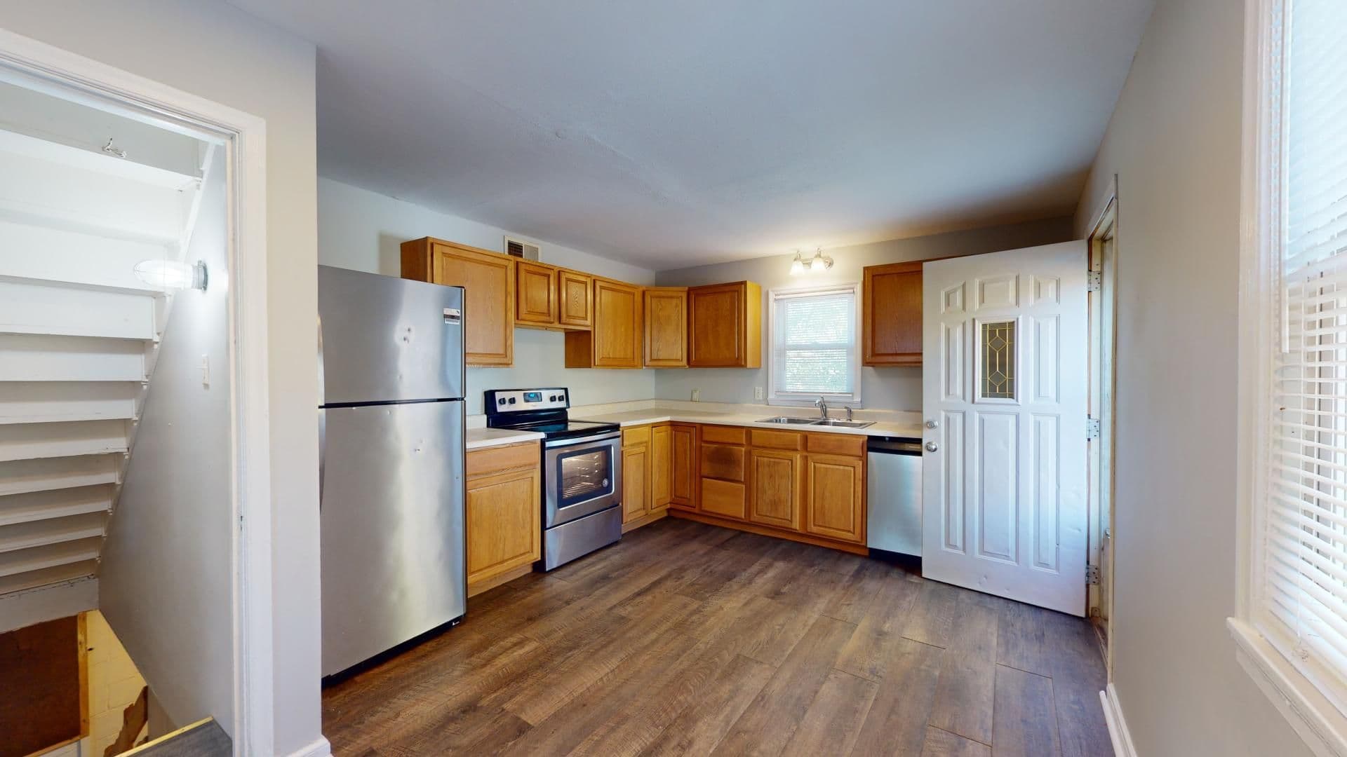 Ames House: 3121 Lincoln Way