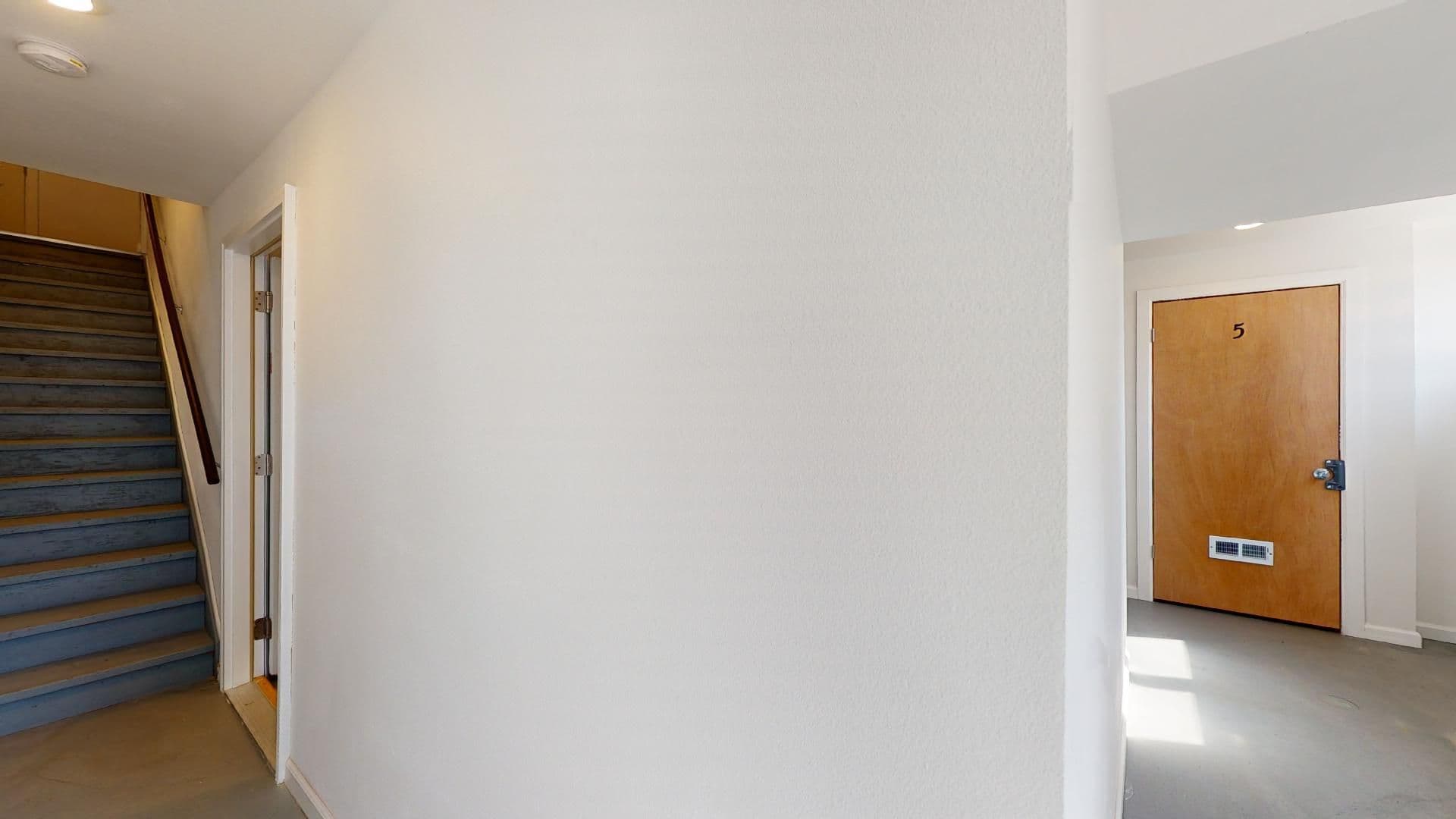 Nevada Apartment: 820 6th Street