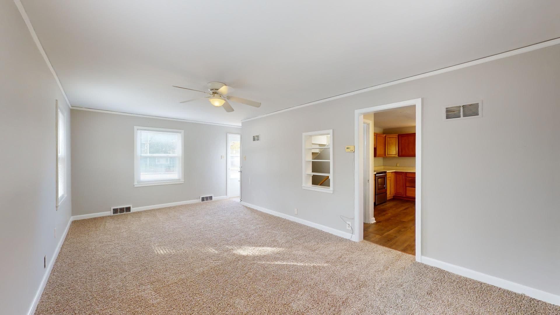 Ames House: 3121 Lincoln Way