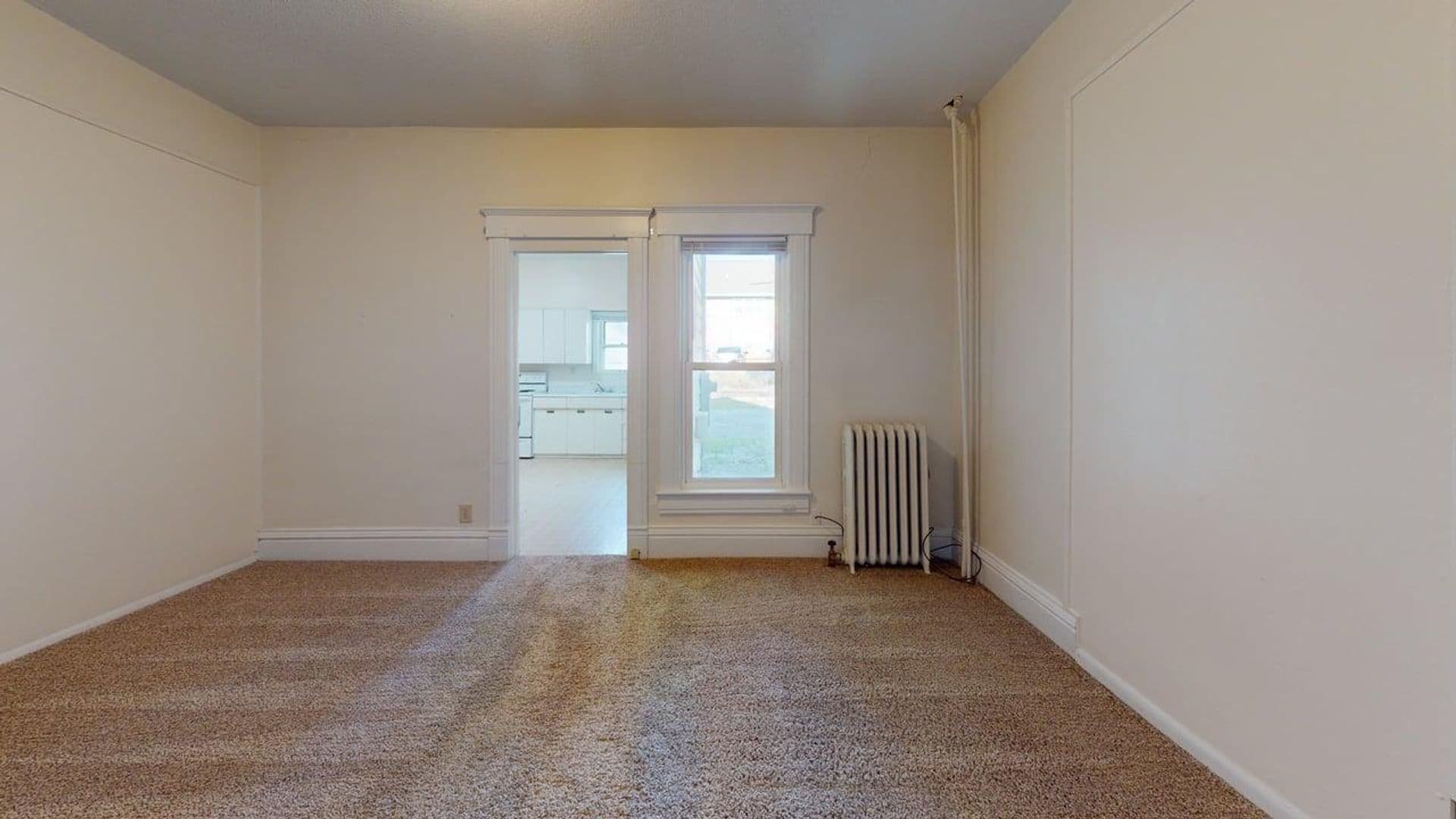 Ames Apartment: 139 Sheldon Avenue