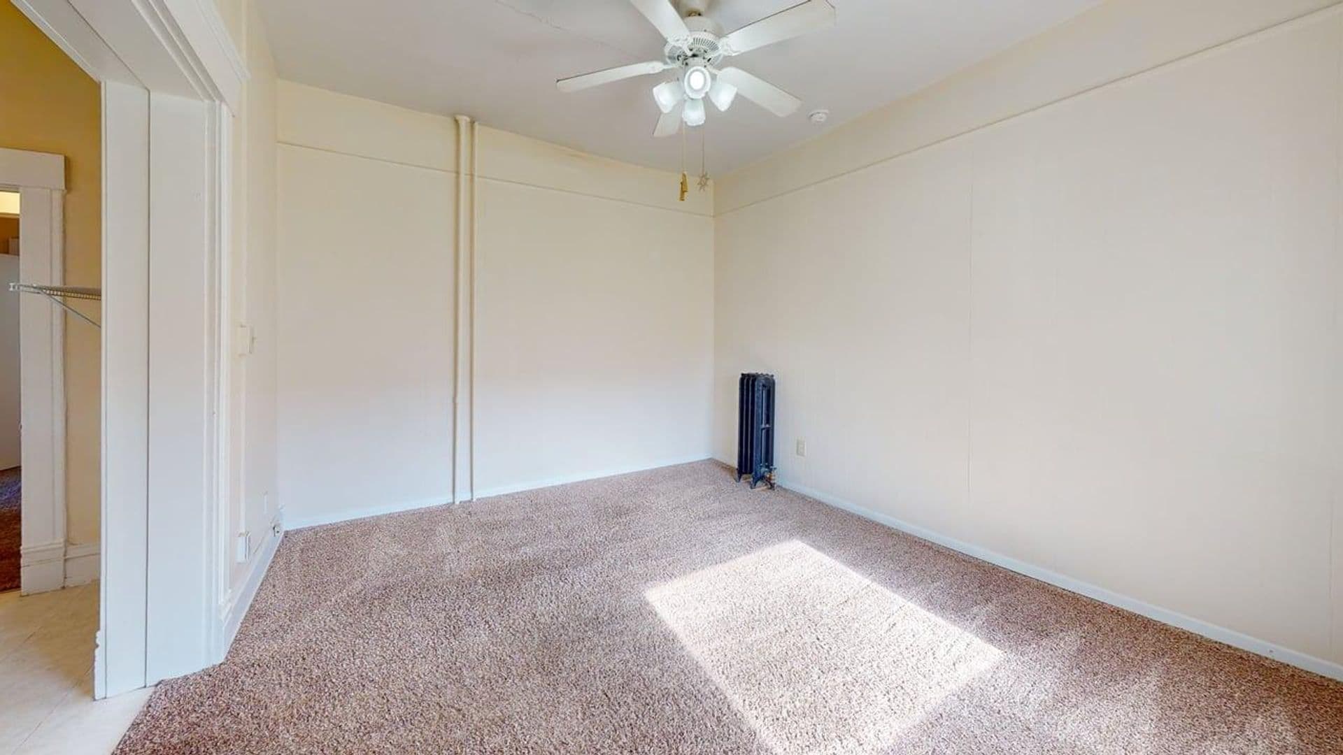 Ames Apartment: 139 Sheldon Avenue