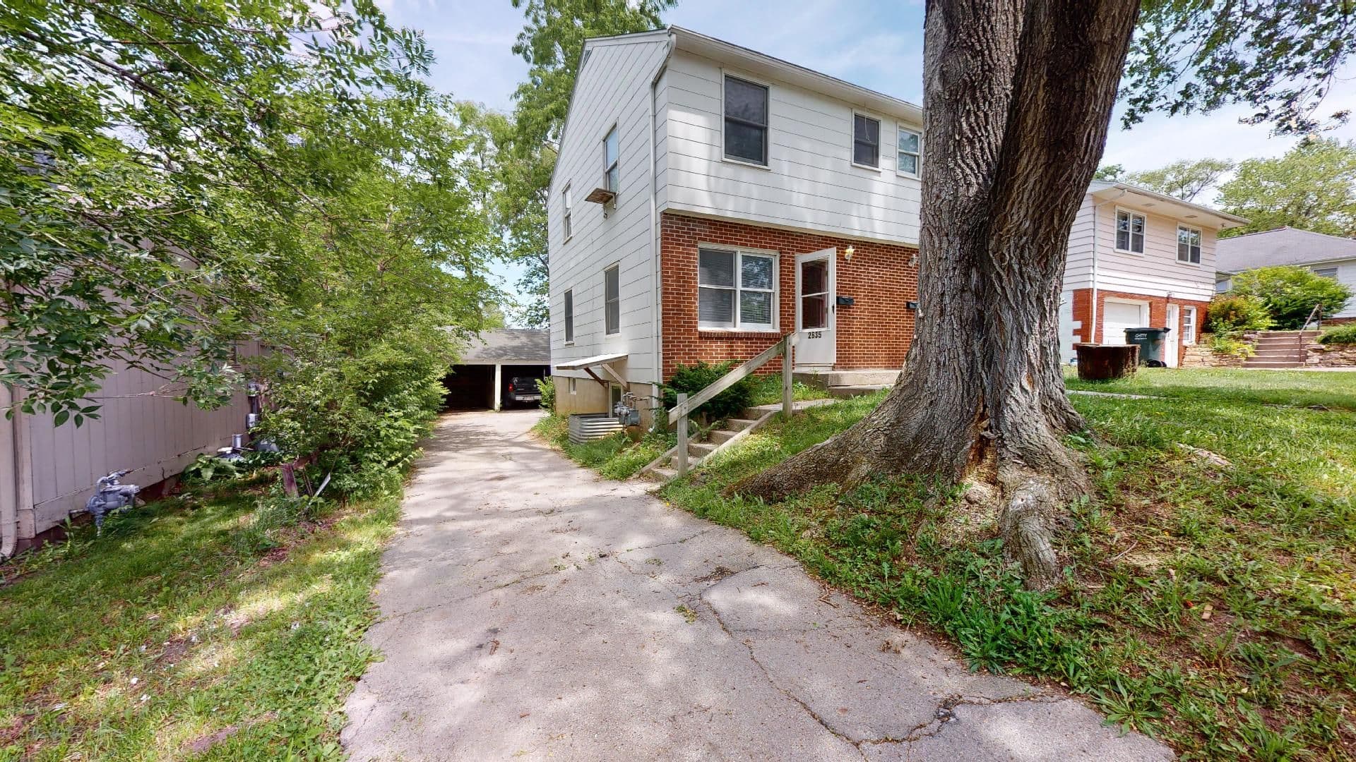Ames House: 2635 Hunt Street