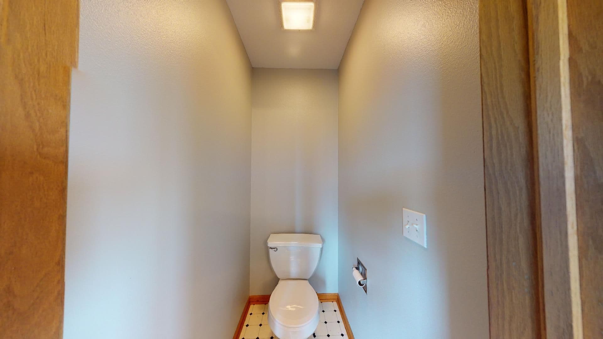 Ames House: 2504 Somerset Drive