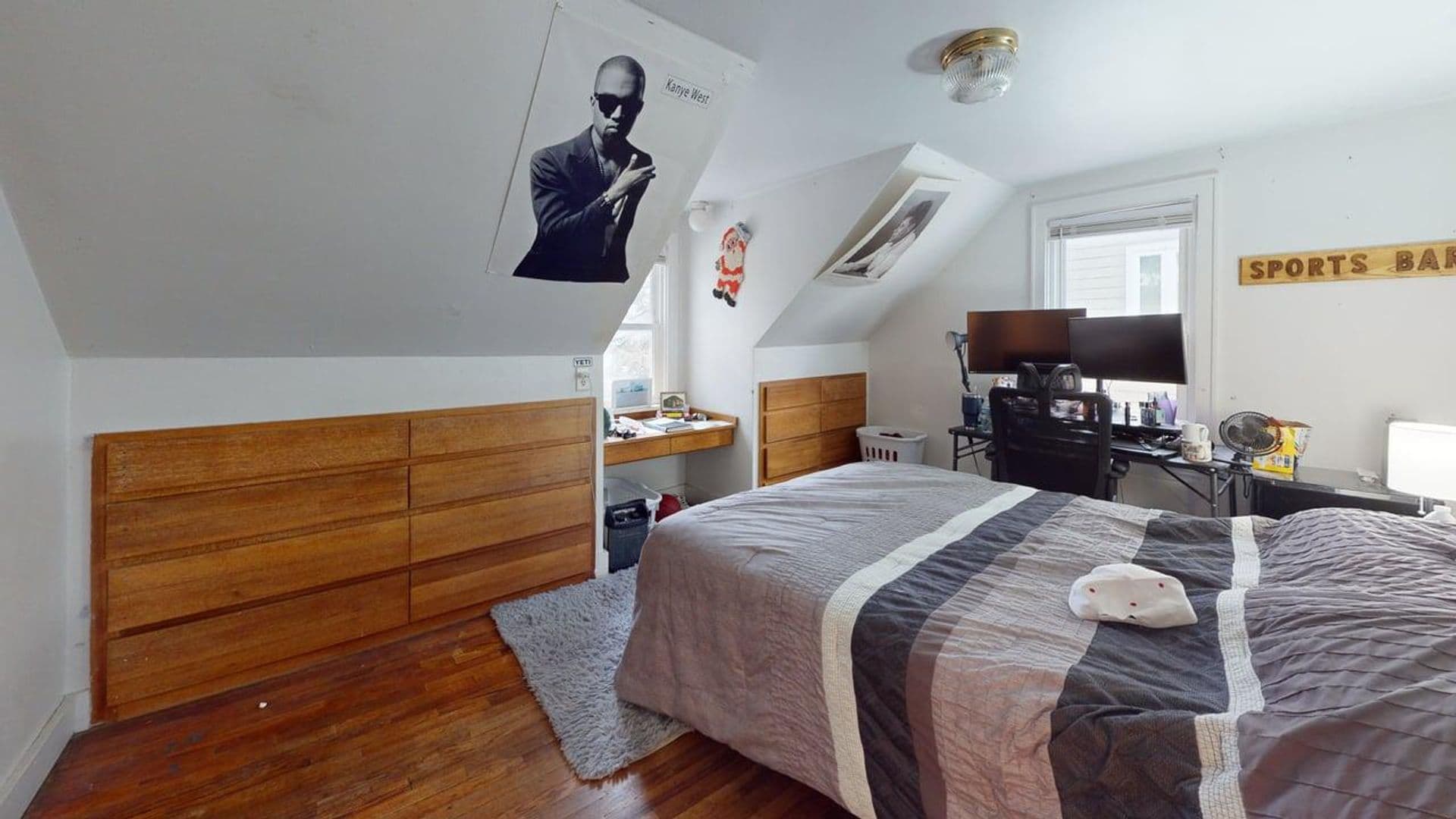 Ames House: 147 Campus Avenue