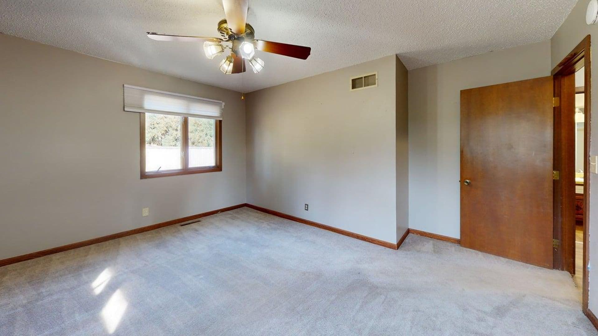 Ames House: 3315 Kingman Road
