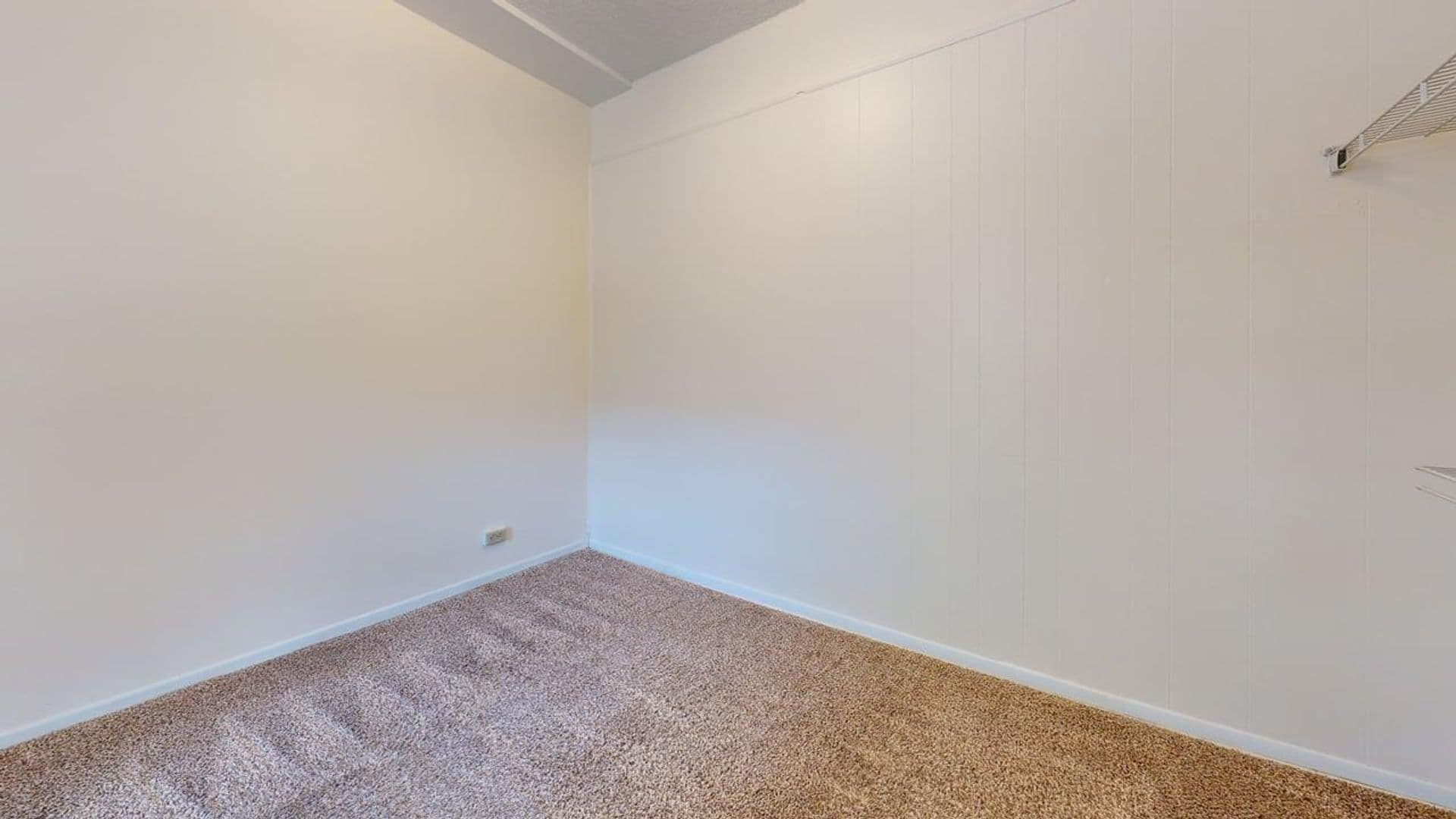 Ames Apartment: 139 Sheldon Avenue