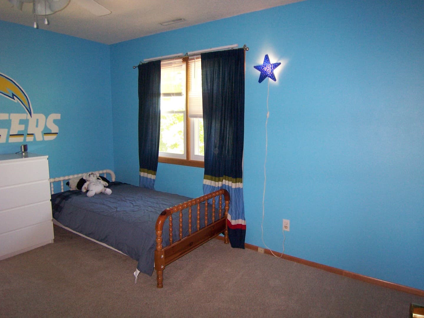 Ames House: 3801 Columbine Avenue